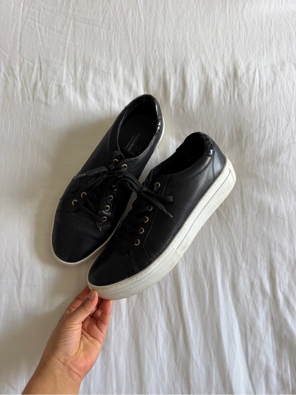 Vagabond Zoe Platform Sneakers in black leather